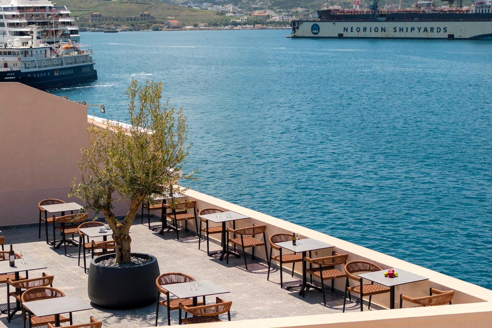 Eclectic Syros Bed and Breakfast Ermoupoli Exteriör bild