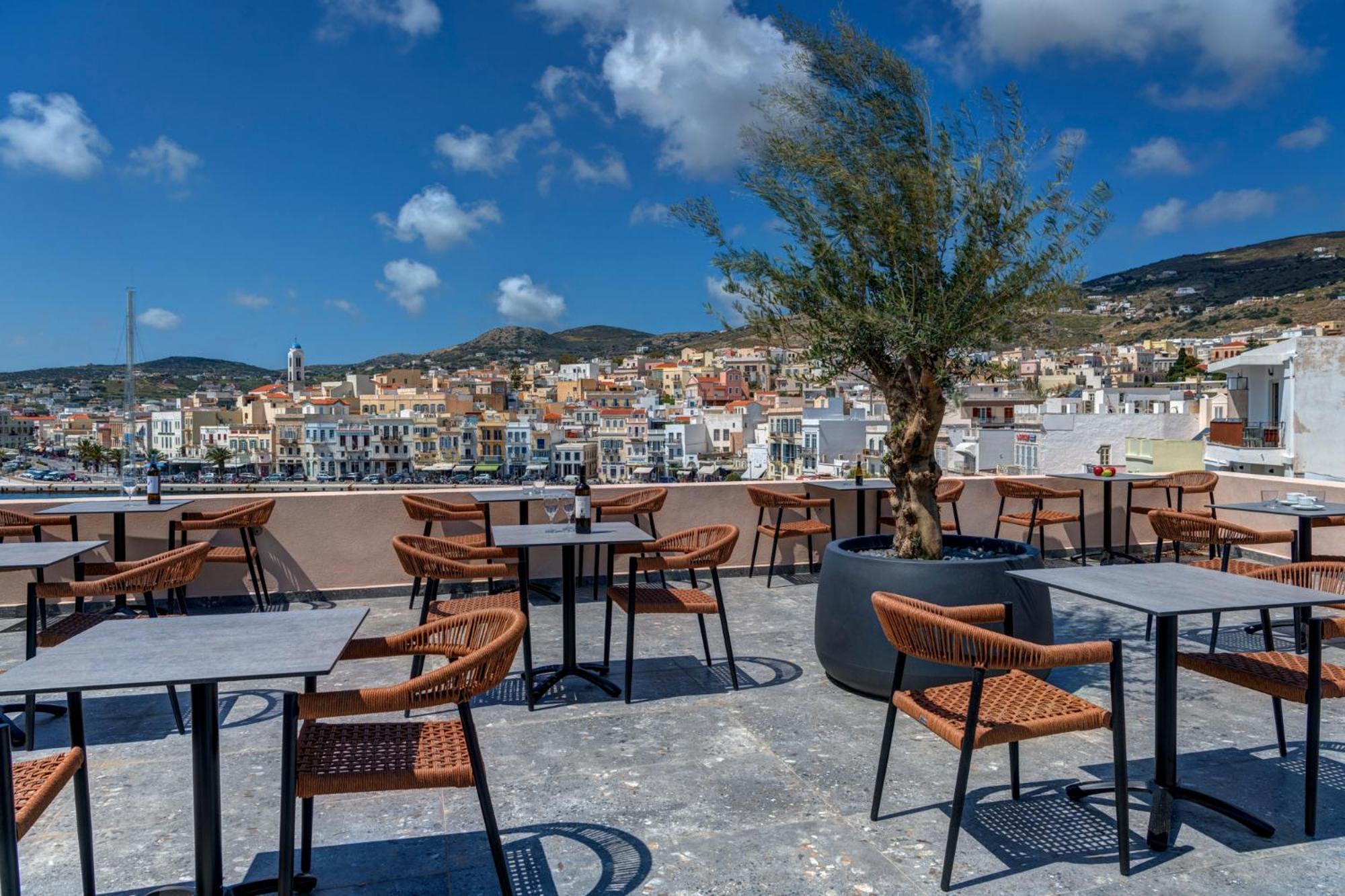 Eclectic Syros Bed and Breakfast Ermoupoli Exteriör bild