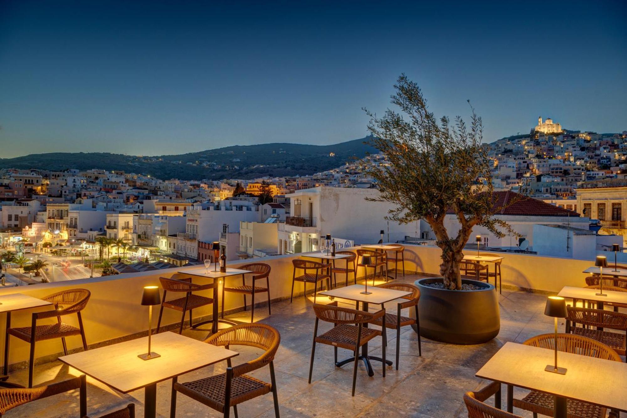 Eclectic Syros Bed and Breakfast Ermoupoli Exteriör bild