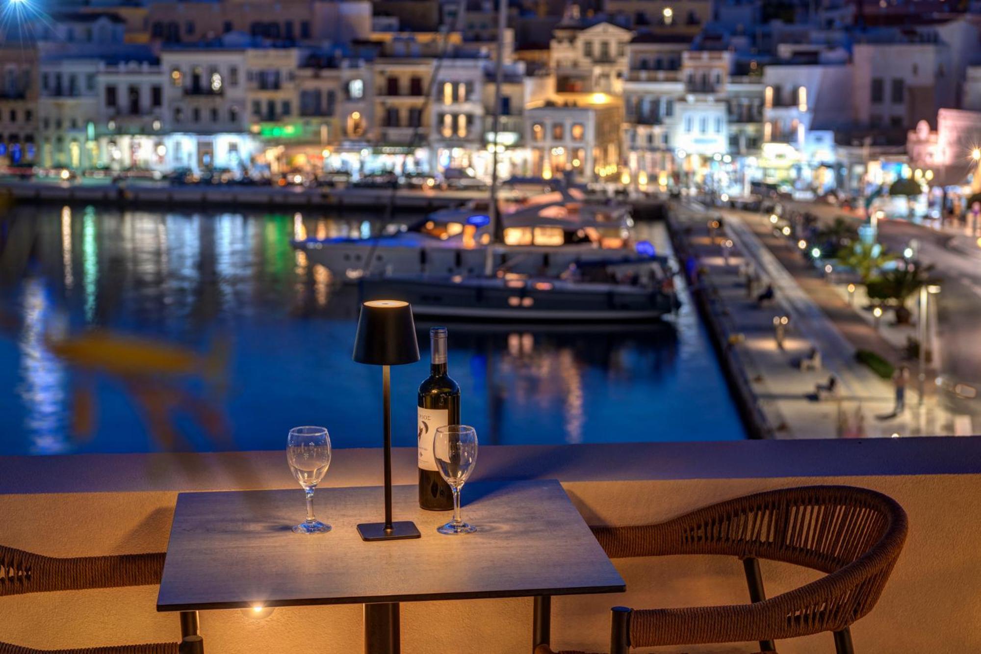 Eclectic Syros Bed and Breakfast Ermoupoli Exteriör bild