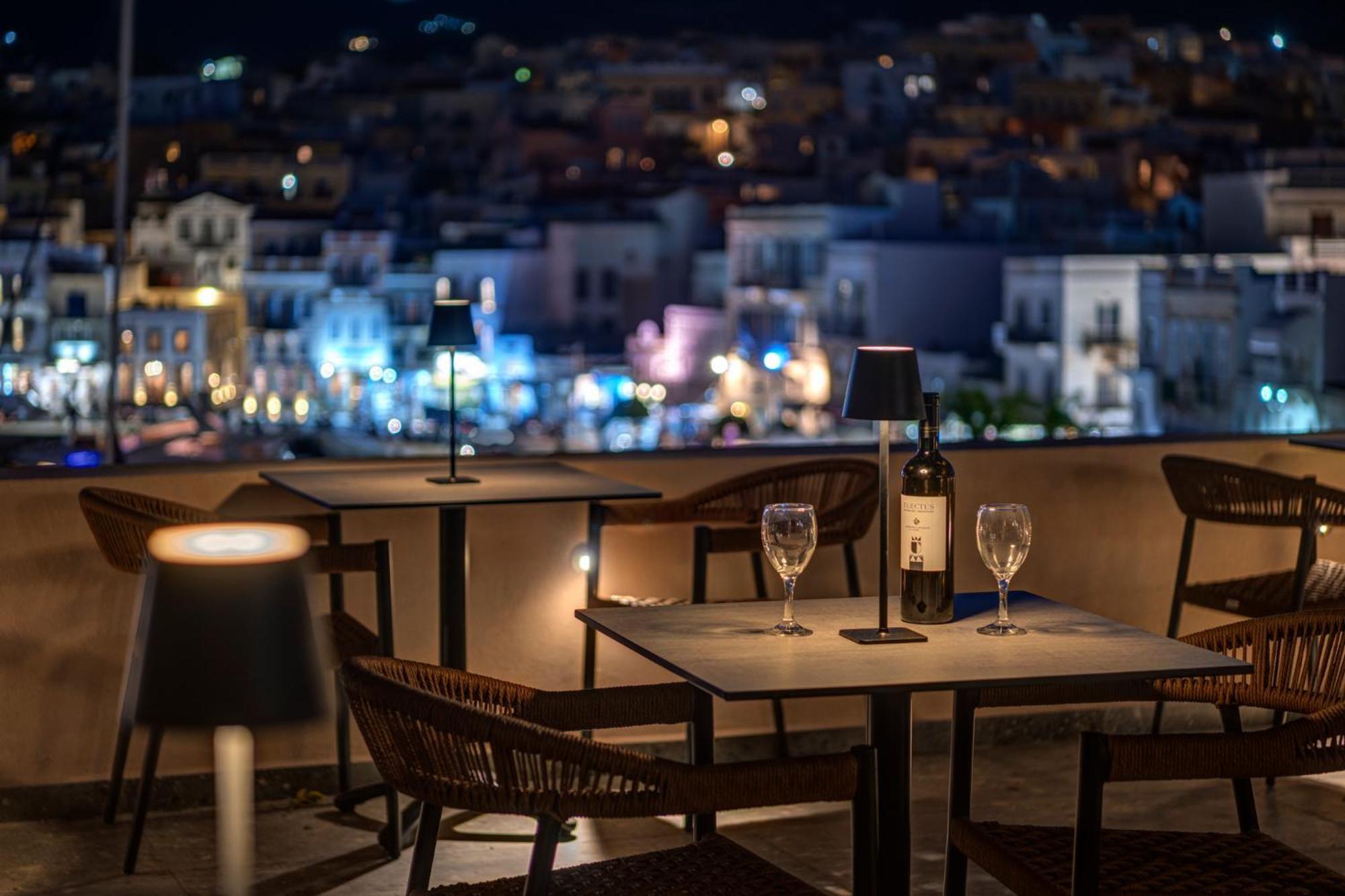 Eclectic Syros Bed and Breakfast Ermoupoli Exteriör bild